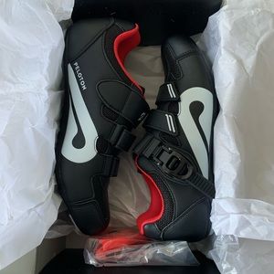 Peloton Cycling Shoes NWT size 39